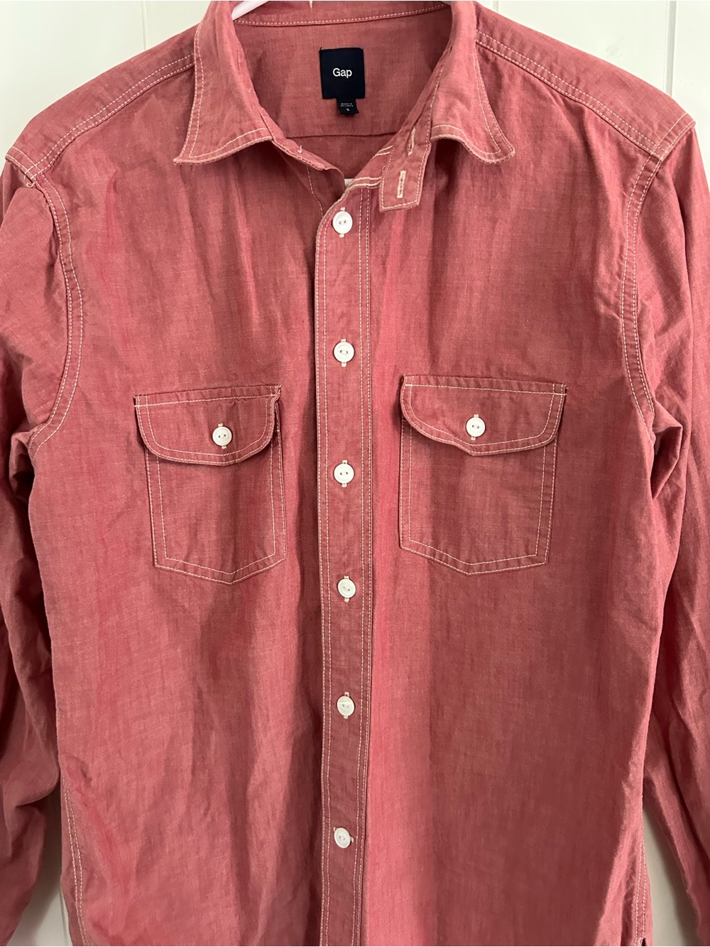 GAP Men's Button-Up Cotton Shirt in Salmon Color - Picture 3 of 8